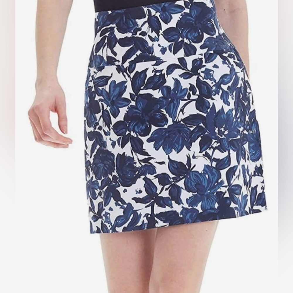 S.C. & CO. Women's Blue White Floral Pull On Skort Golf Tennis Sz XL Pockets